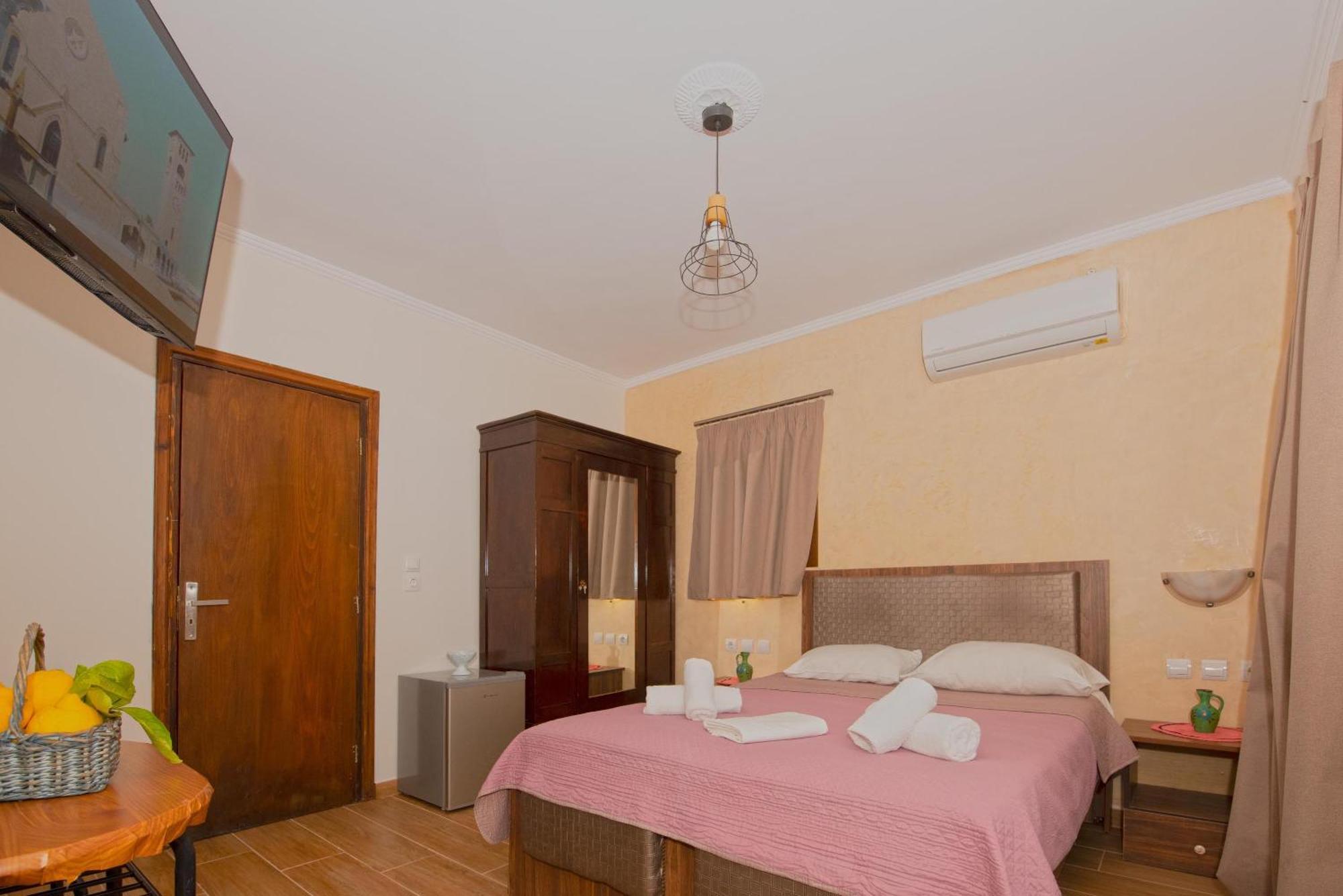 Arionos Rooms - Old Town Rhodes City Dış mekan fotoğraf