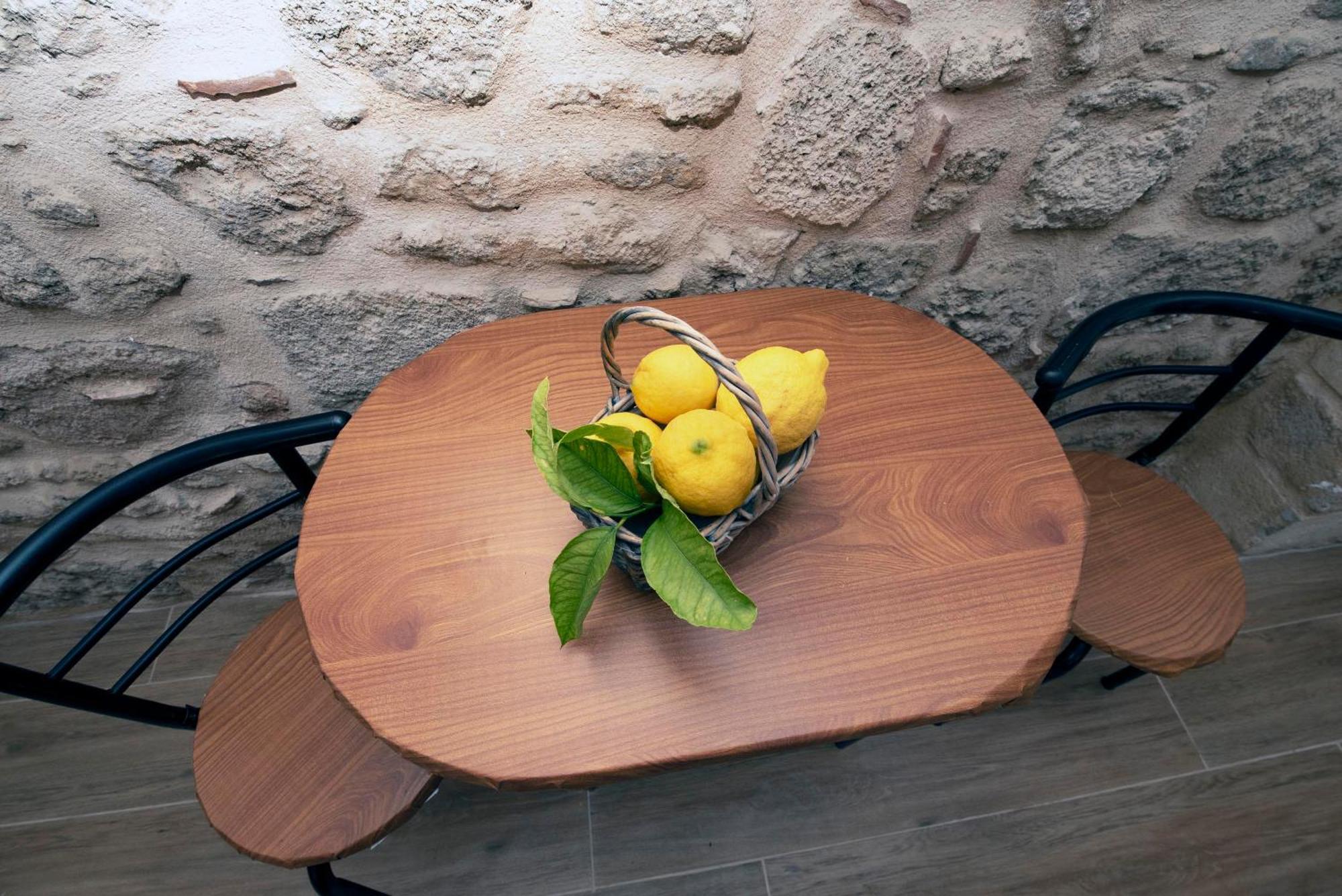 Arionos Rooms - Old Town Rhodes City Dış mekan fotoğraf